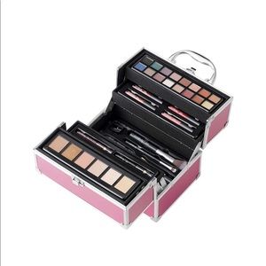Ulta Beauty shine brighter makeup kit
